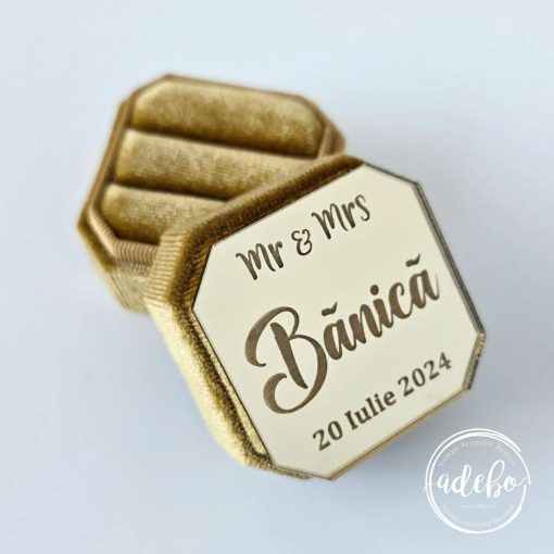 Cutiuta verighete catifea aurie personalizata
