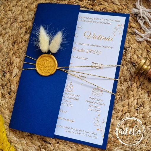 Invitatie de nunta cu cover albastru si sigiliu ceara